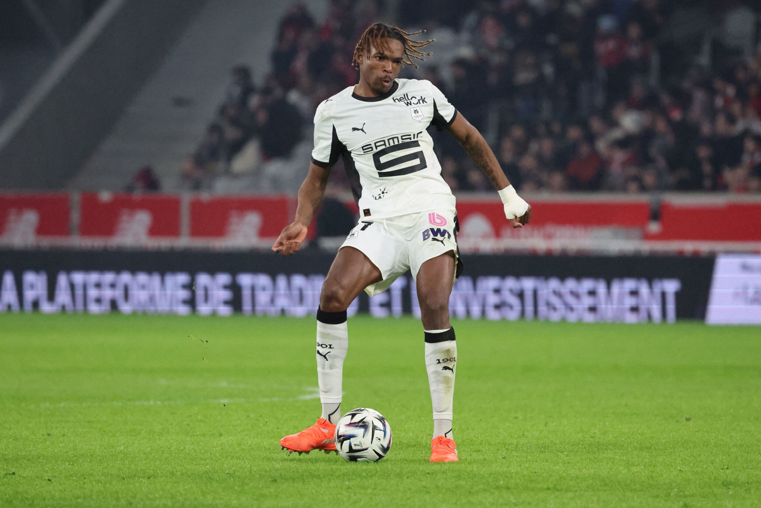 英雄联盟-法媒:雅凯将接受左肩手术,大概率会赛季报销